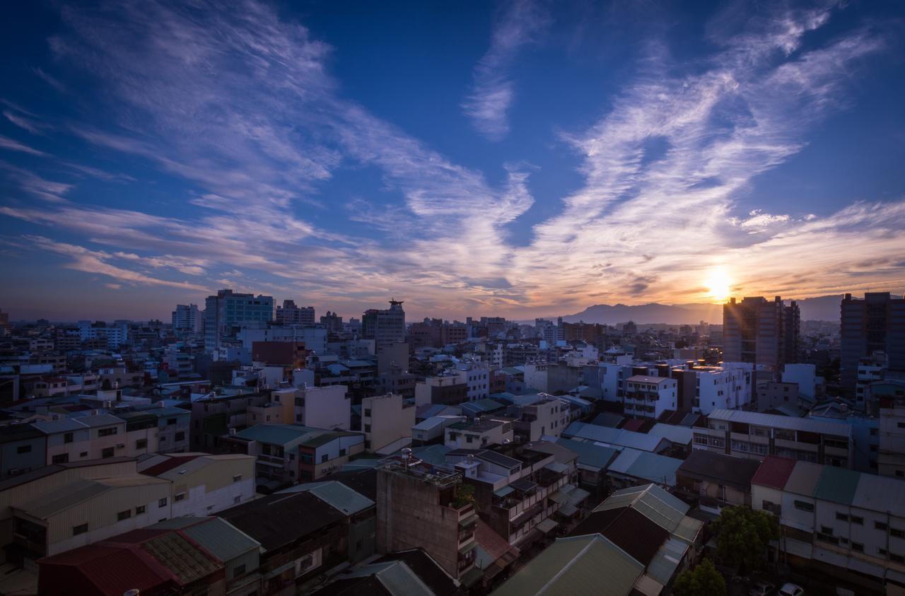 HOTEL HI - Xinmin Chiayi Eksteriør bilde